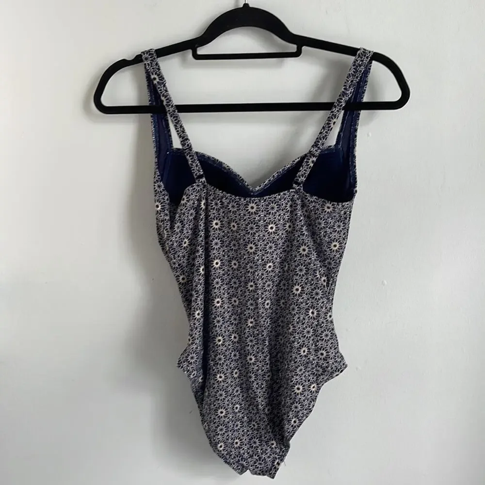 Bond-eye Australia mandala print ruched stomach slimming one piece swimsuit 8 - Picture 6 of 6